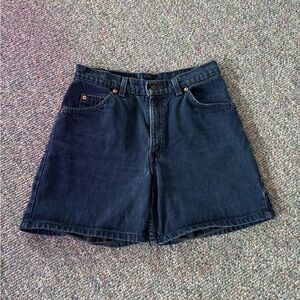 Vintage 37950 Levi’s Dark Wash Shorts